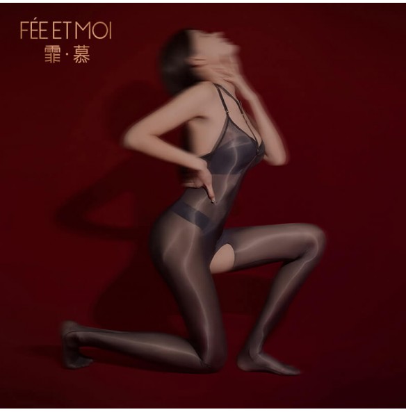 FEE ET MOI - Ultra-Thin High-Density Glossy Halter Bodysuit (Black) FEE ET MOI - Ultra-Thin High-Density Glossy Halter Bodysuit (Black)
